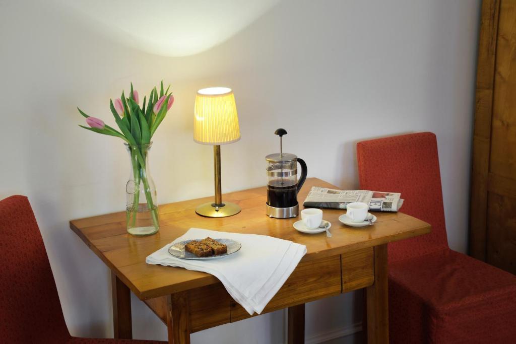 B&B Petra Varl Accommodation Любляна Номер фото